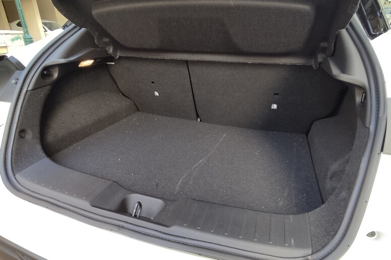 ניסאן ג'וק היברידי